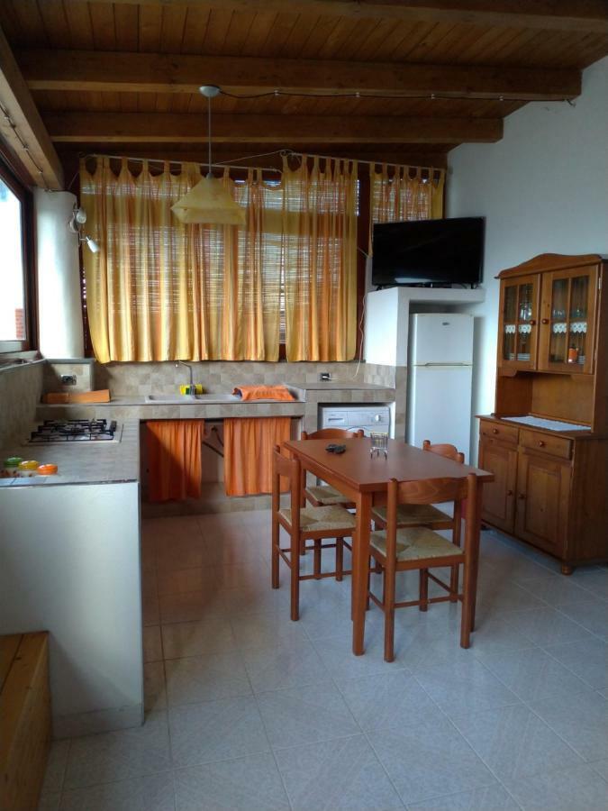 L' Appartamentino Лени Экстерьер фото